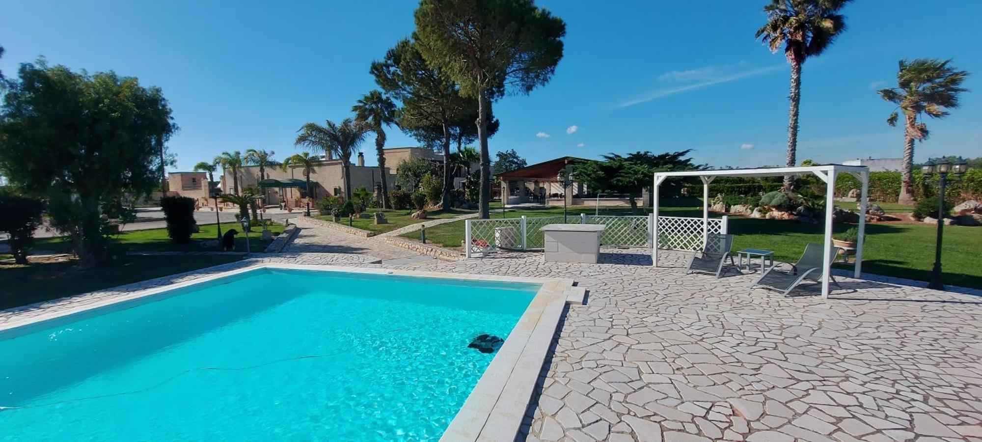 Masseria San Nicola B&B Torre Santa Susanna Exterior foto