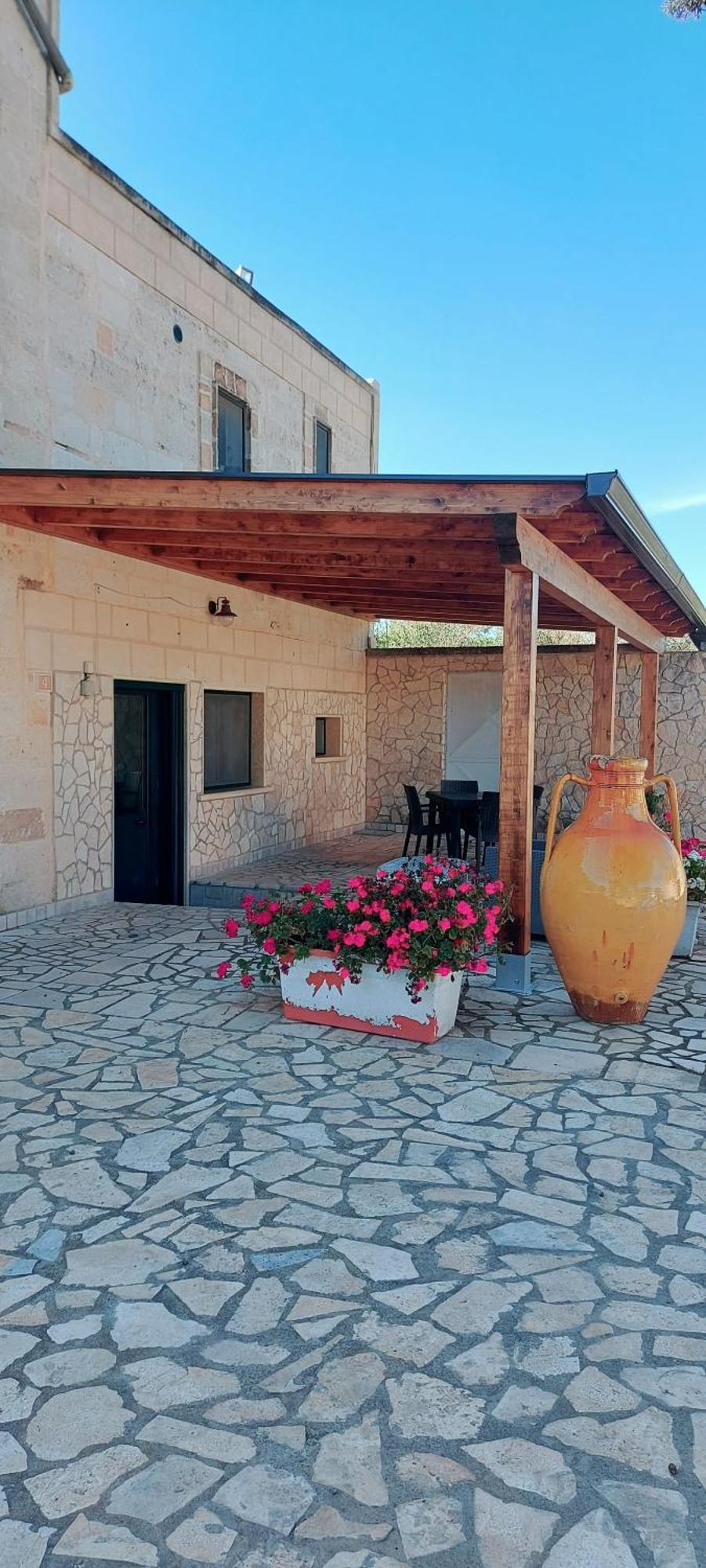 Masseria San Nicola B&B Torre Santa Susanna Exterior foto
