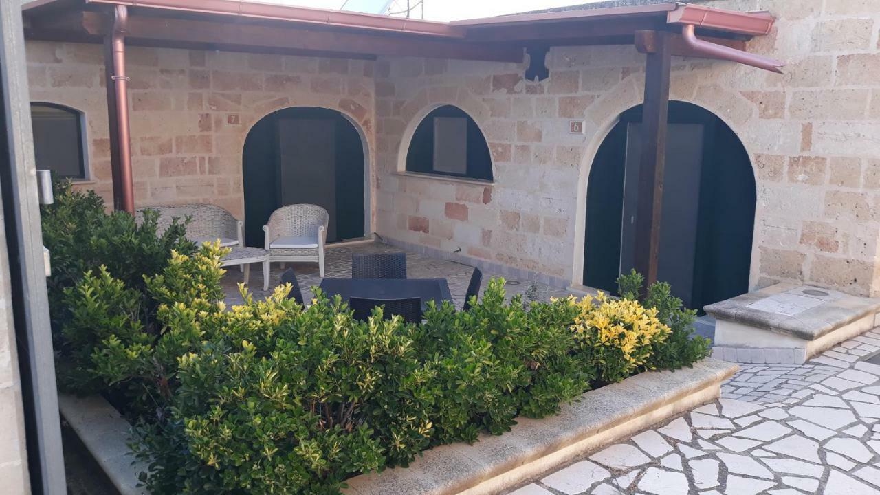Masseria San Nicola B&B Torre Santa Susanna Exterior foto