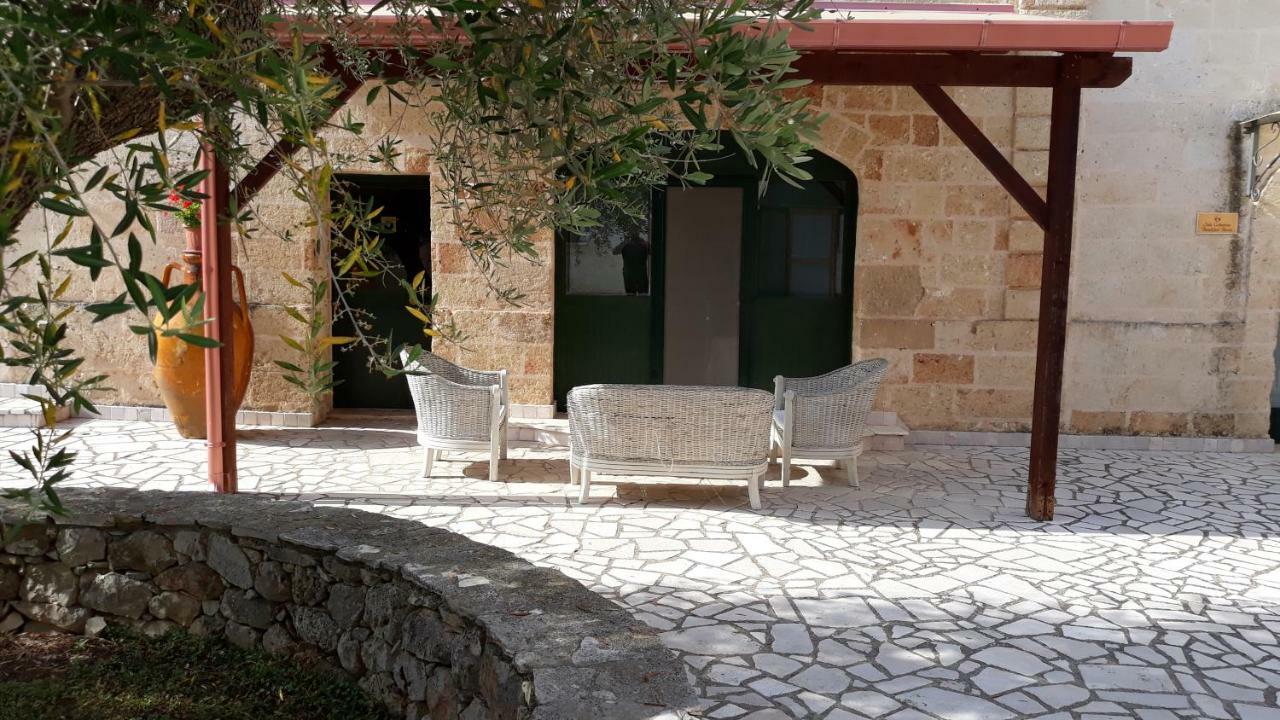 Masseria San Nicola B&B Torre Santa Susanna Exterior foto
