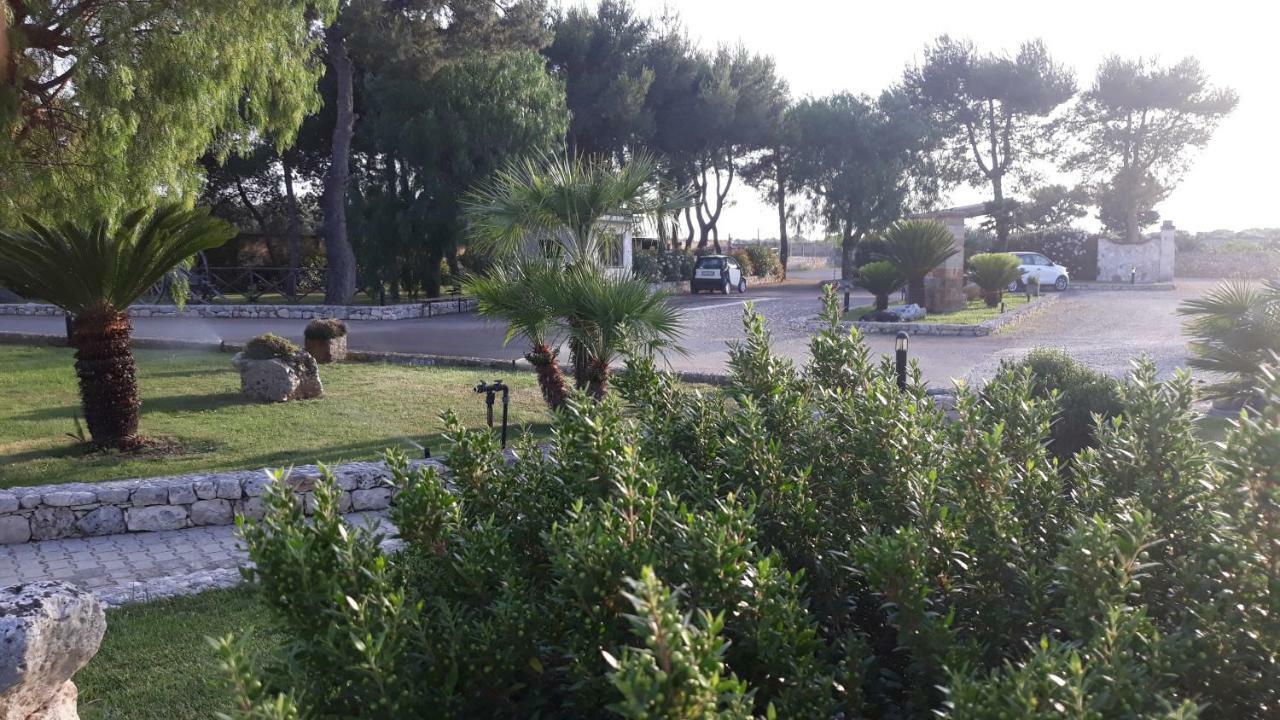 Masseria San Nicola B&B Torre Santa Susanna Exterior foto